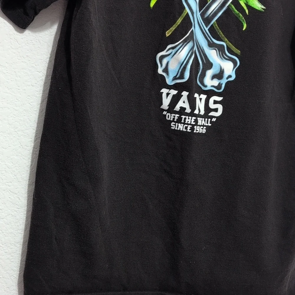 Vans Black T-Shirt with Bone and Floral Daisy Design Gender Neutral size Medium - Picture 7 of 16